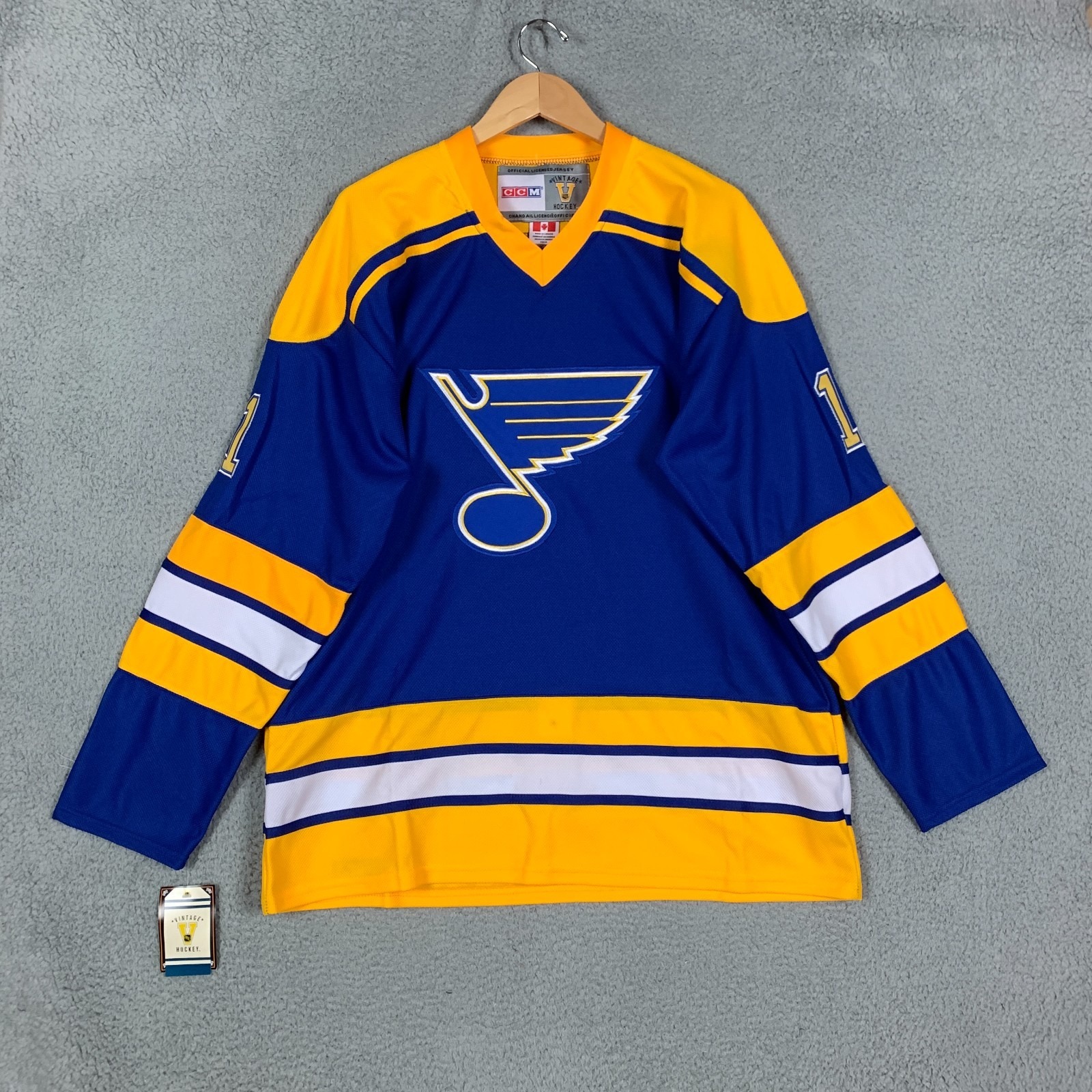 1967 Ccm Vintage Throwback Nhl Hockey Jersey Sz 52 Hall St. Louis Blues Nwt $239